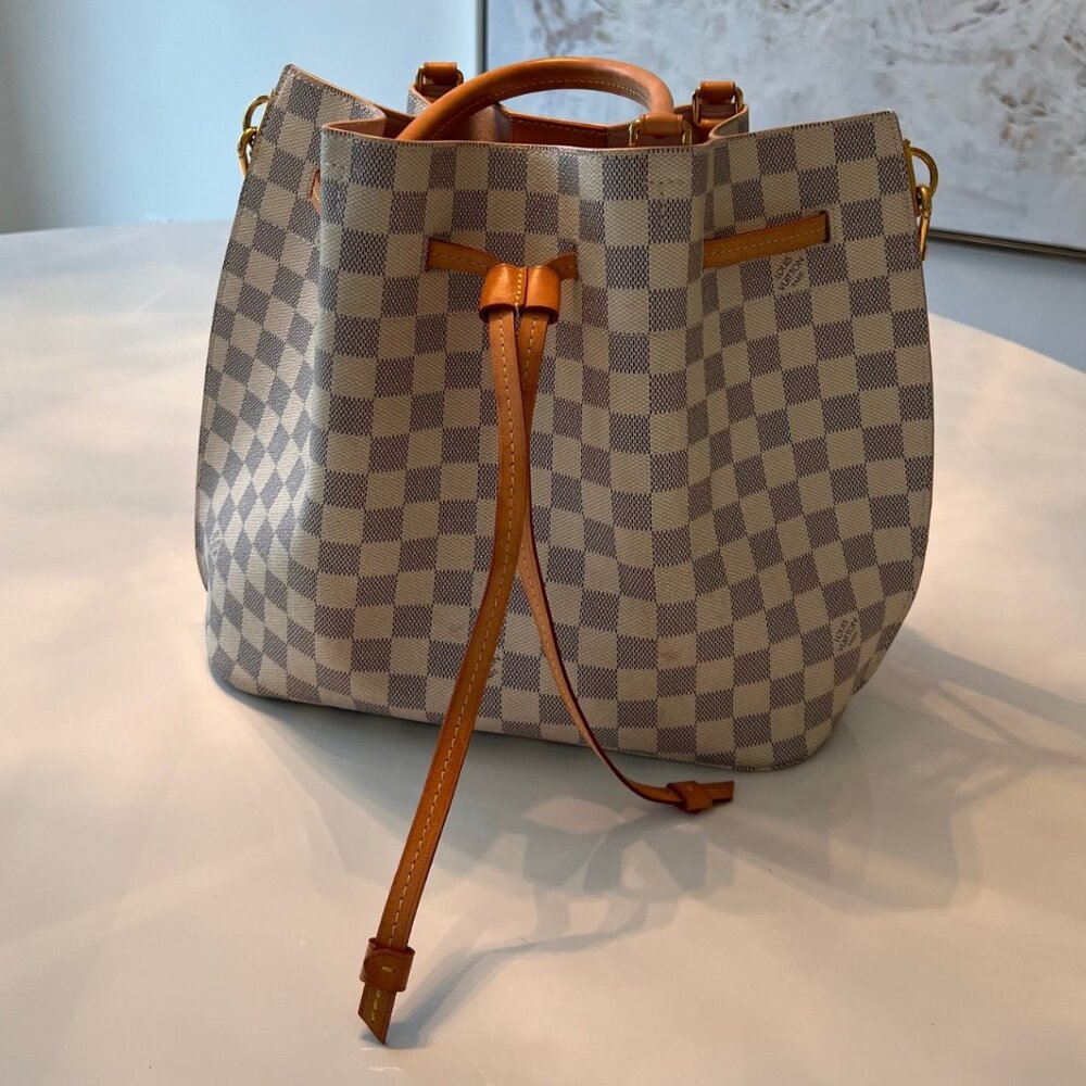 Louis Vuitton Girolata Damier Azur Handbag